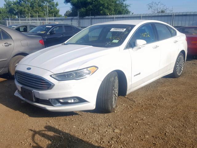 3FA6P0RU1JR192239 - 2018 FORD FUSION TIT WHITE photo 2