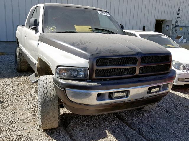 3B7KF23651G719132 - 2001 DODGE RAM 2500 SILVER photo 1