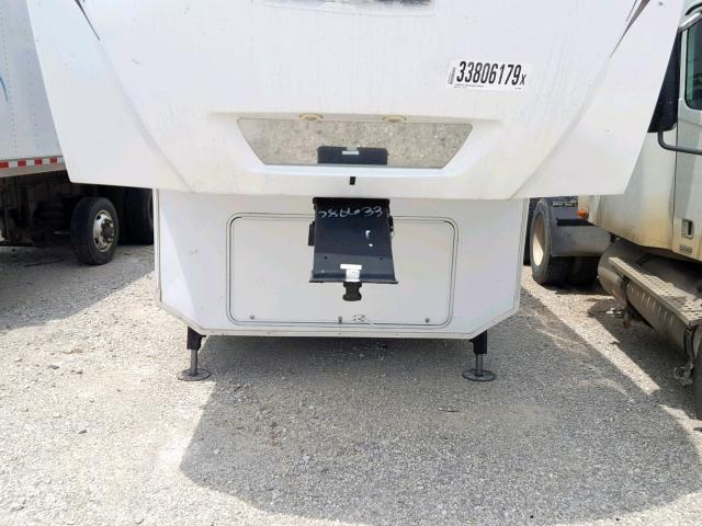 4YDF35027CE780633 - 2012 KEYSTONE ALPINE WHITE photo 7