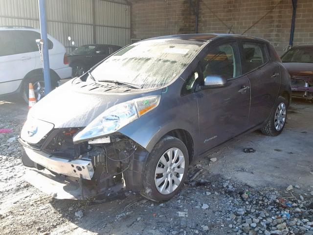 1N4AZ0CP2FC319349 - 2015 NISSAN LEAF S GRAY photo 2