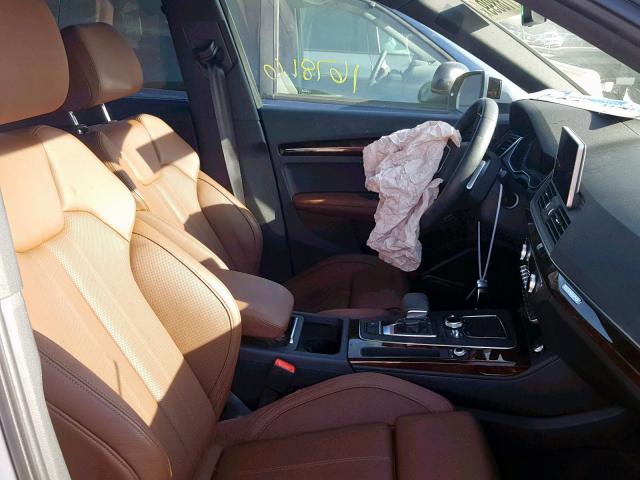 WA1CNBFY4J2084671 - 2018 AUDI Q5 PRESTIG SILVER photo 5