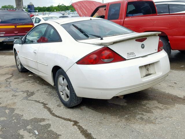 1ZWFT61L225621459 - 2002 MERCURY COUGAR V6 WHITE photo 3