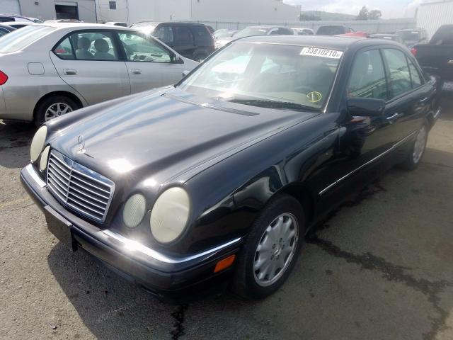 WDBJF65H4XA941250 - 1999 MERCEDES-BENZ E 320  photo 2