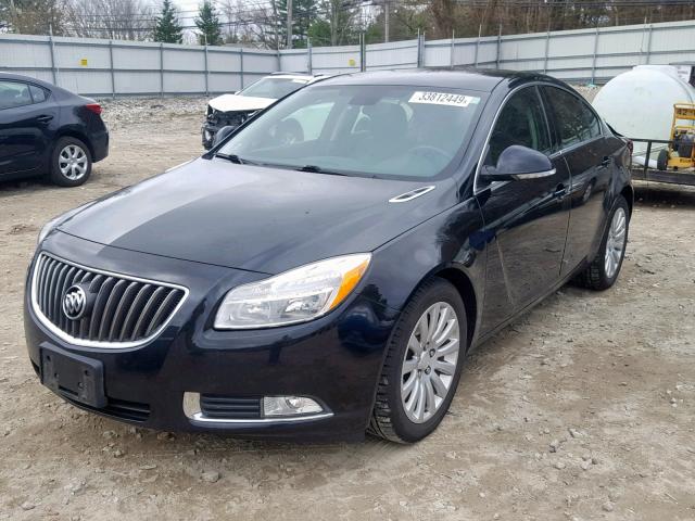 2G4GR5EK4C9179645 - 2012 BUICK REGAL BLACK photo 2