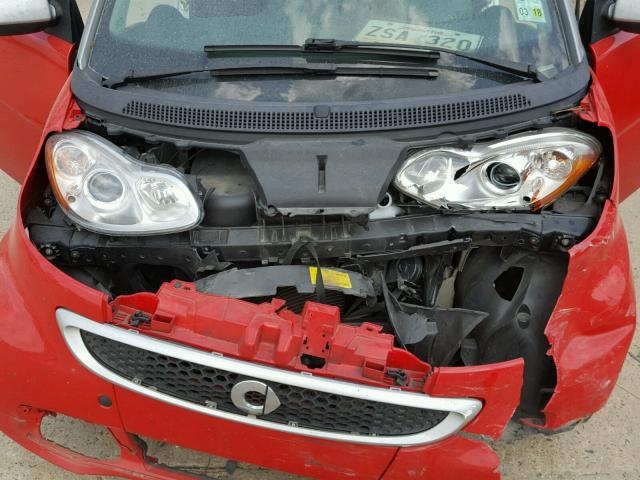 WMEEJ3BA4DK604432 - 2013 SMART FORTWO PUR RED photo 7