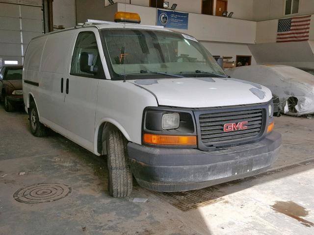 1GTEG15X531111591 - 2003 GMC SAVANA G15 WHITE photo 1