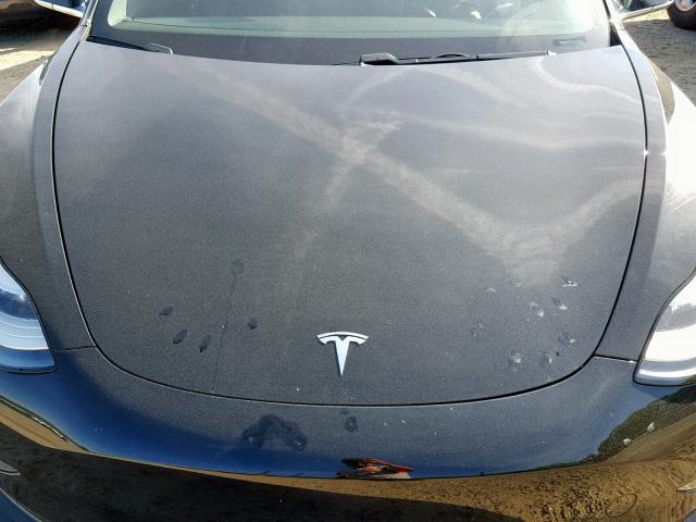 5YJ3E1EA7JF039953 - 2018 TESLA MODEL 3 BLACK photo 7