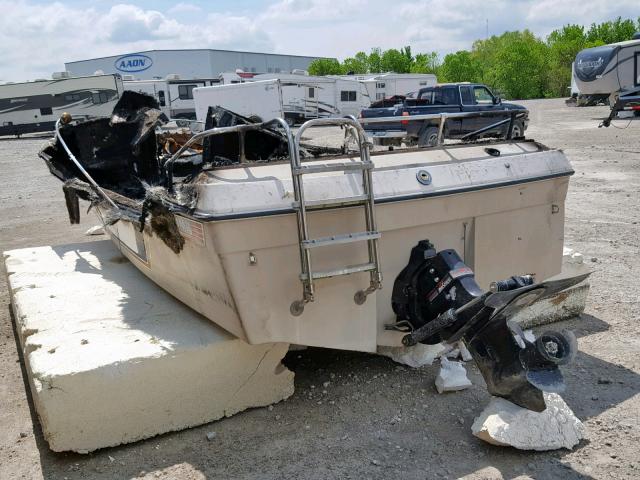 XMPF7409H485 - 1985 BOAT MARINE LOT WHITE photo 3