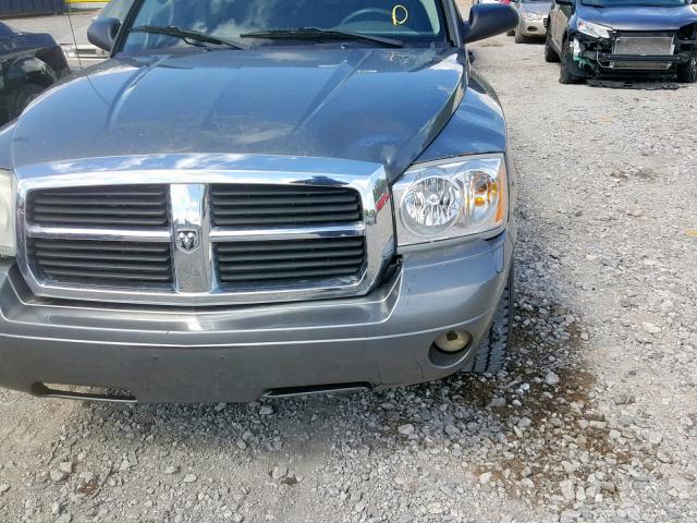 1D7HW48P87S165079 - 2007 DODGE DAKOTA QUA GRAY photo 9