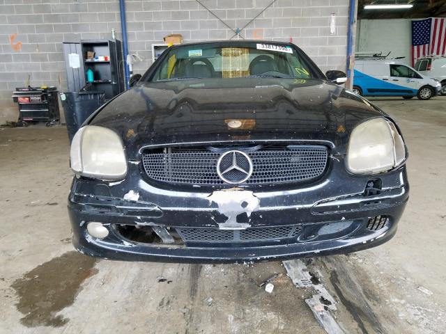 WDBKK65F51F189096 - 2001 MERCEDES-BENZ SLK 320  photo 9