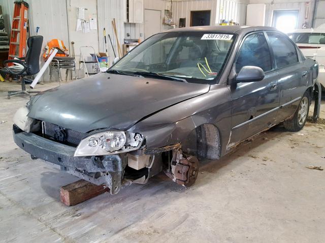 KNAFB121135285229 - 2003 KIA SPECTRA BA GRAY photo 2