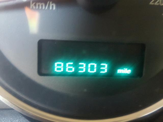 1J8HG58276C168395 - 2006 JEEP COMMANDER BEIGE photo 8