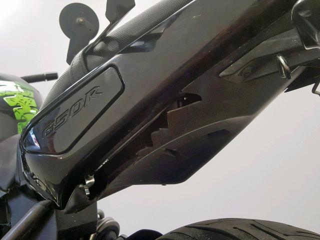 JKAEXEC139DA32169 - 2009 KAWASAKI EX650 C 黑色 照片 15