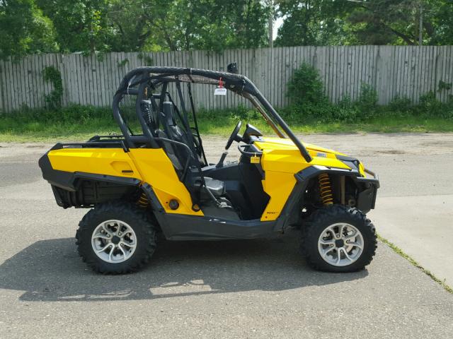 3JBKKAN25FJ001383 - 2015 CAN-AM COMMANDER YELLOW photo 1