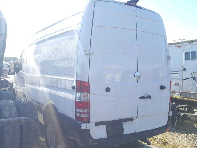 WD3PF0CD7HP538221 - 2017 MERCEDES-BENZ SPRINTER 3 WHITE photo 3