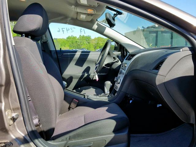 1G1ZC5E1XBF307858 - 2011 CHEVROLET MALIBU 1LT ოქროსფერი ფოტო 5