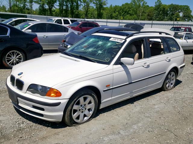 WBAAW33431ET40425 - 2001 BMW 325 IT WHITE photo 2