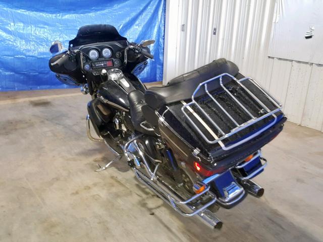 1HD1FCW153Y613739 - 2003 HARLEY-DAVIDSON FLHTCUI BLACK photo 3