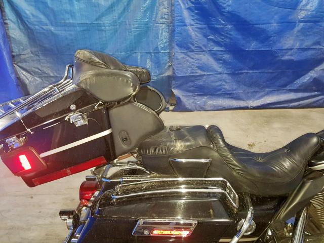 1HD1FCW153Y613739 - 2003 HARLEY-DAVIDSON FLHTCUI BLACK photo 6