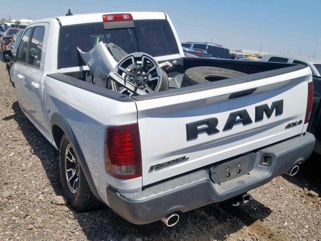 1C6RR7YTXGS200216 - 2016 RAM 1500 REBEL თეთრი ფოტო 3