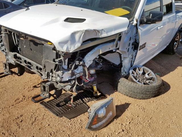 1C6RR7YTXGS200216 - 2016 RAM 1500 REBEL თეთრი ფოტო 9