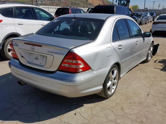 WDBRF40J75F629781 - 2005 MERCEDES-BENZ C 230K SPO SILVER photo 4