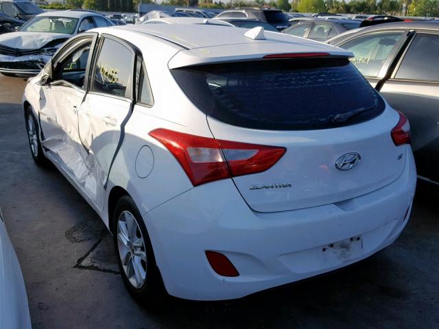 KMHD35LEXDU024054 - 2013 HYUNDAI ELANTRA GT WHITE photo 3