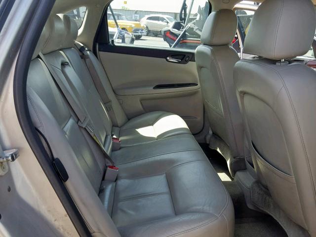 2G1WU581969196259 - 2006 CHEVROLET IMPALA LTZ SILVER photo 6