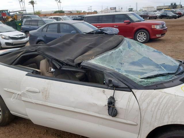 1C3EL55R04N168087 - 2004 CHRYSLER SEBRING LX WHITE photo 9