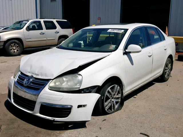 3VWSF71K56M652986 - 2006 VOLKSWAGEN JETTA 2.5 WHITE photo 2