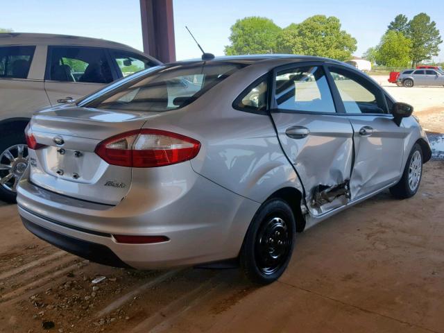 3FADP4AJ3FM144486 - 2015 FORD FIESTA S SILVER photo 4