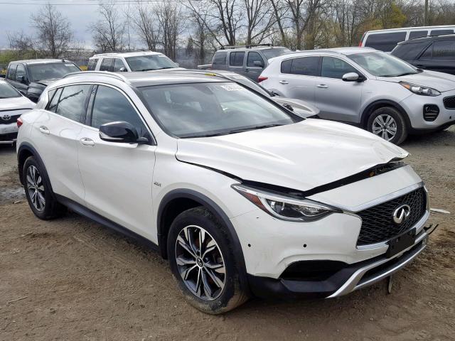 SJKCH5CR4HA031316 - 2017 INFINITI QX30 BASE WHITE photo 1