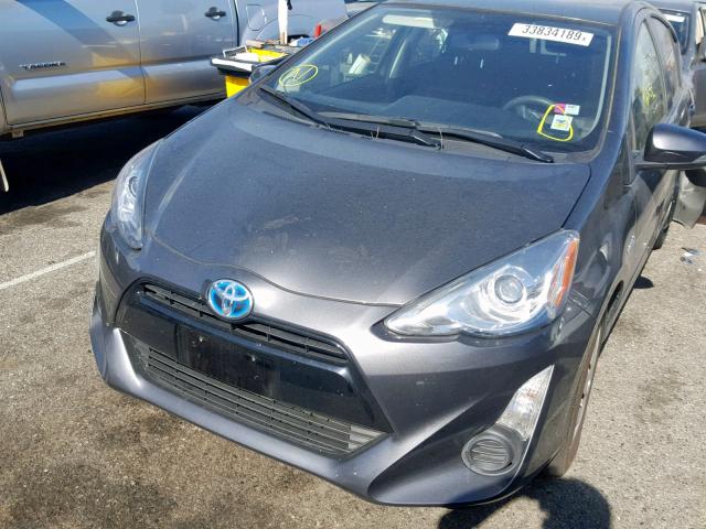 JTDKDTB38F1090507 - 2015 TOYOTA PRIUS C GRAY photo 2