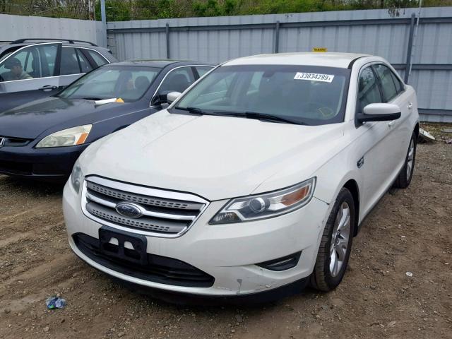 1FAHP2EW6AG126434 - 2010 FORD TAURUS SEL WHITE photo 2