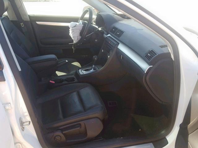 WAUAF78E18A153260 - 2008 AUDI A4 2.0T WHITE photo 5