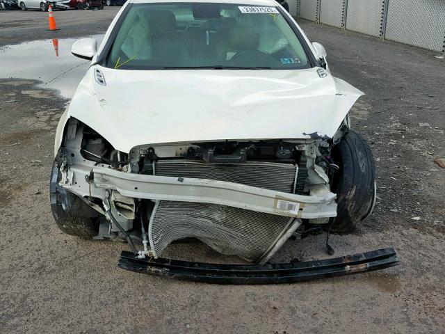 1G4PP5SK7E4214453 - 2014 BUICK VERANO WHITE photo 7