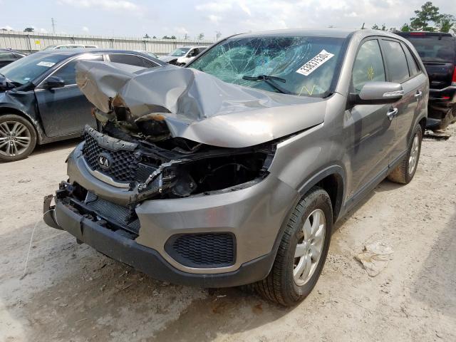 5XYKTDA68CG244648 - 2012 KIA SORENTO BASE  photo 2