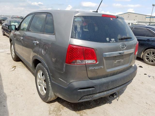 5XYKTDA68CG244648 - 2012 KIA SORENTO BASE  photo 3