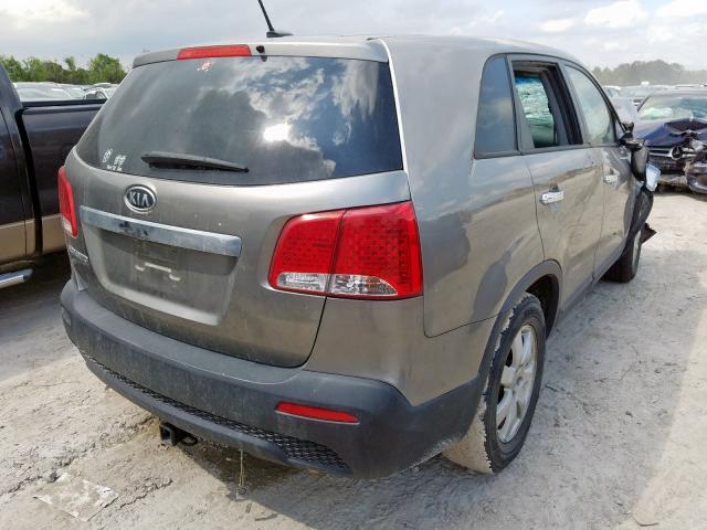 5XYKTDA68CG244648 - 2012 KIA SORENTO BASE  photo 4