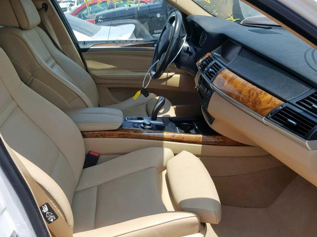 5UXFE835X9L308515 - 2009 BMW X5 XDRIVE4 WHITE photo 5