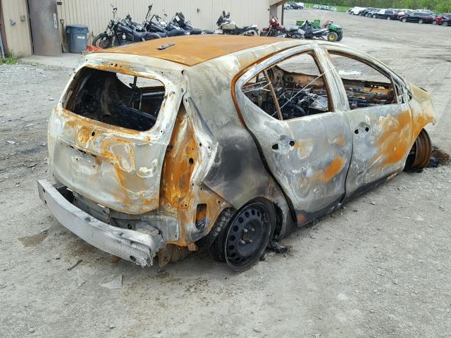 JTDKDTB35G1132245 - 2016 TOYOTA PRIUS C BURN photo 4