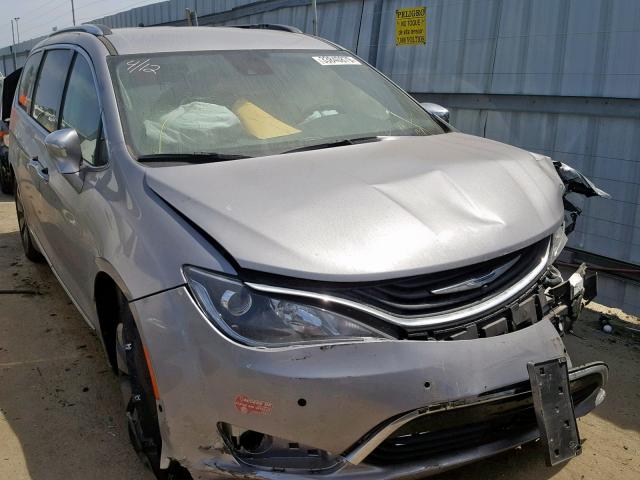 2C4RC1N78JR129265 - 2018 CHRYSLER PACIFICA H SILVER photo 1