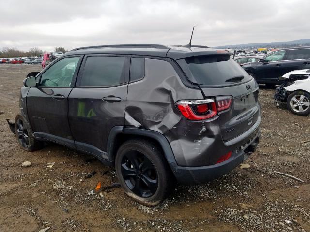 3C4NJDBB4JT394356 - 2018 JEEP COMPASS LATITUDE  photo 3