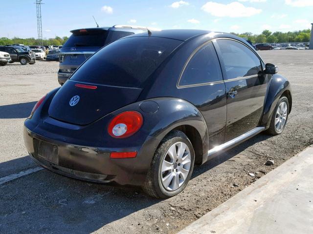 3VWPW31C28M522013 - 2008 VOLKSWAGEN NEW BEETLE შავი ფოტო 4
