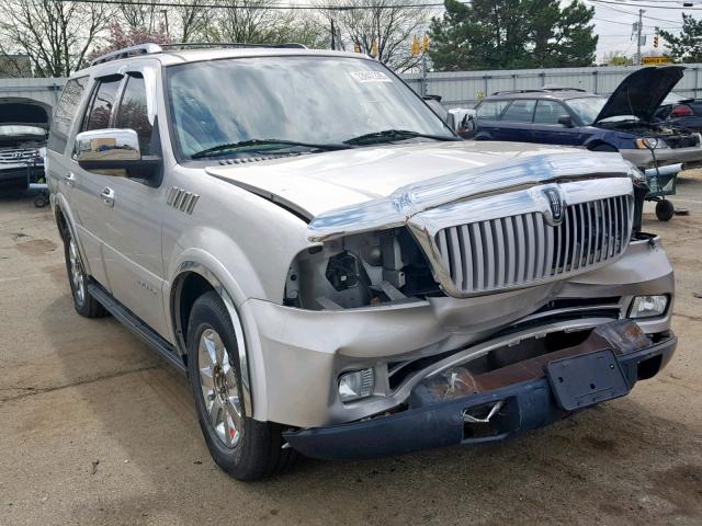 5LMFU28595LJ12496 - 2005 LINCOLN NAVIGATOR Argent photo 1