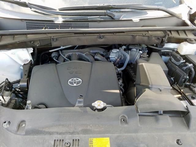 5TDKZRFH6KS555020 - 2019 TOYOTA HIGHLANDER SE  photo 7