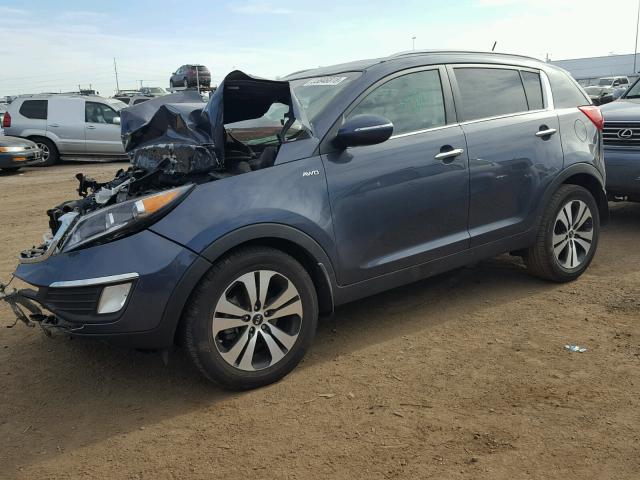 KNDPCCA22D7458322 - 2013 KIA SPORTAGE E BLUE photo 2