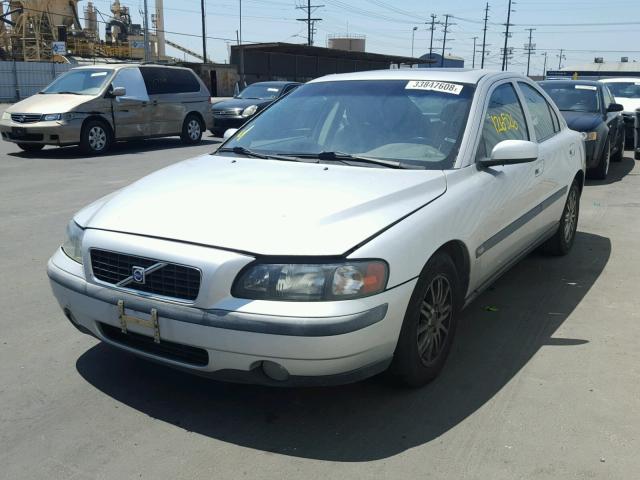 YV1RS64A342316780 - 2004 VOLVO S60 SILVER photo 2