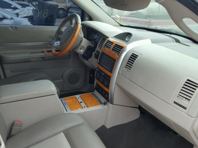 1A8HW58T99F710983 - 2009 CHRYSLER ASPEN LIMI MAROON photo 5