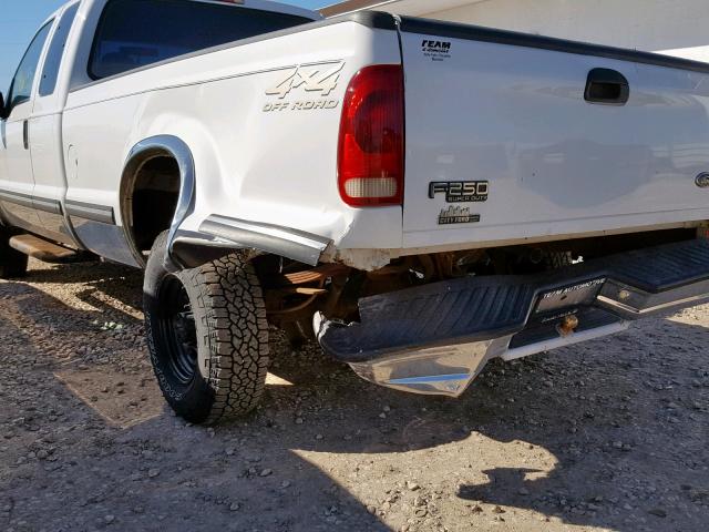 1FTNX21L51EB41382 - 2001 FORD F250 SUPER WHITE photo 9